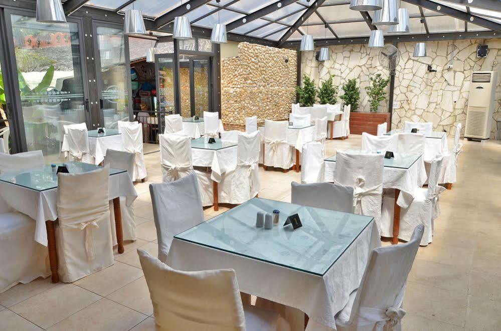 Mavrikos Hotel Планос Екстер'єр фото